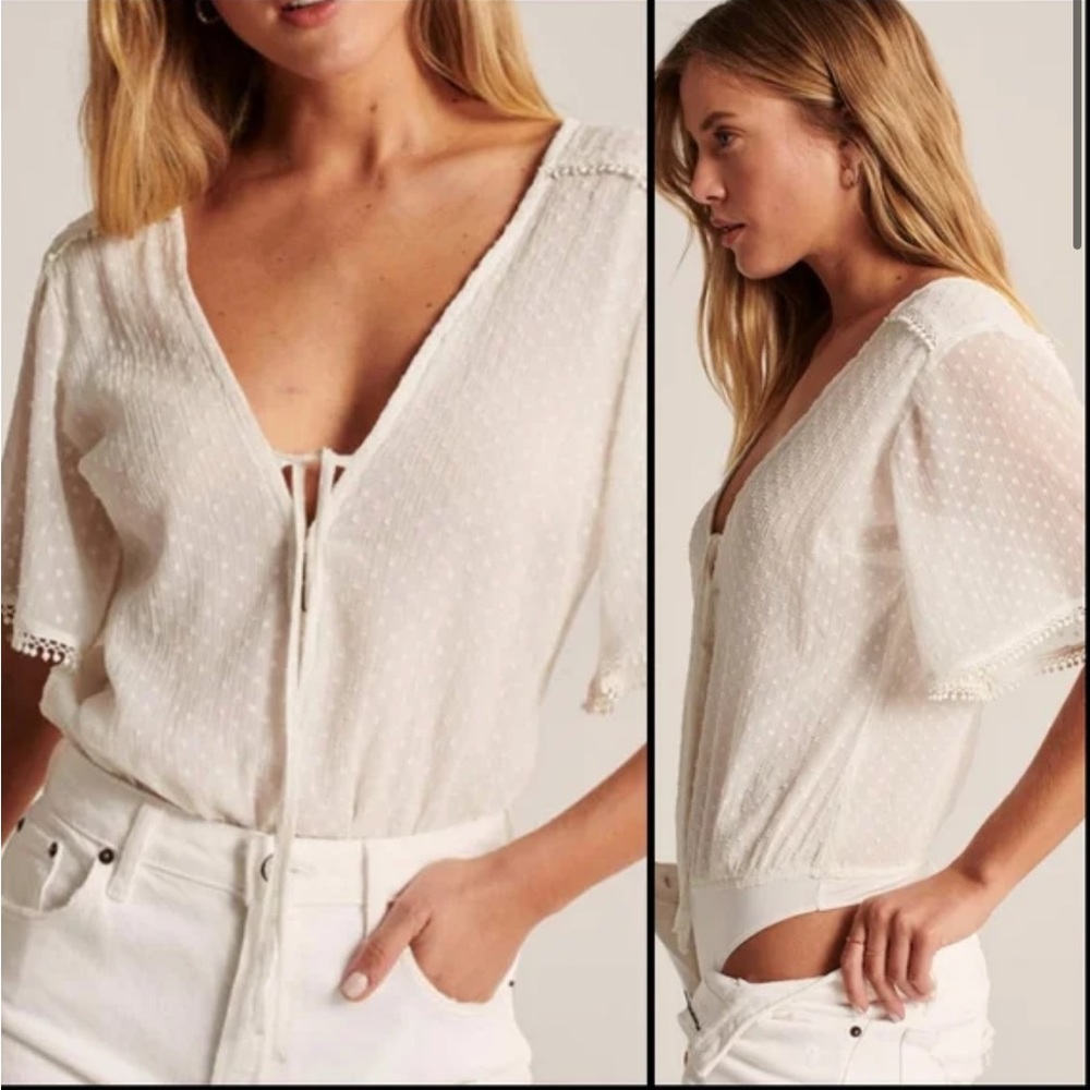 Abercrombie Short Sleeve Chiffon Bodysuit White Clip Dot